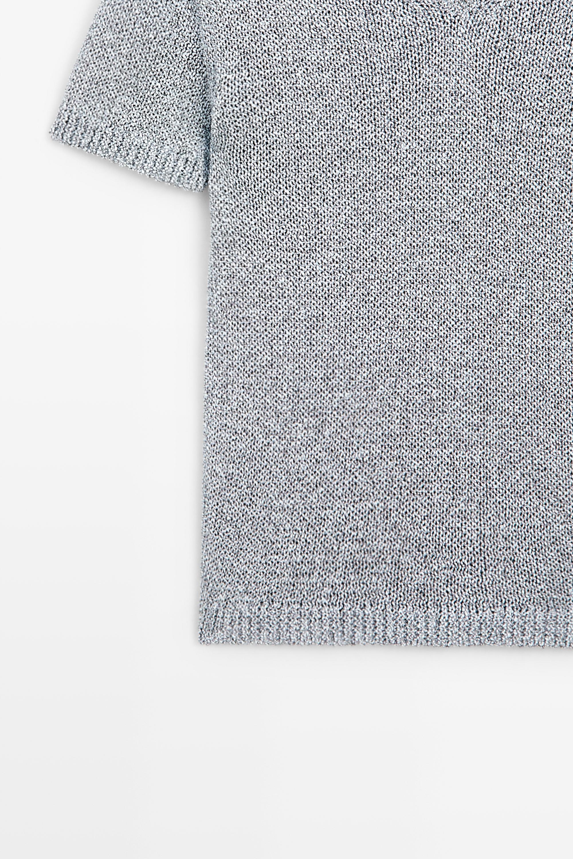 Short sleeve knit top